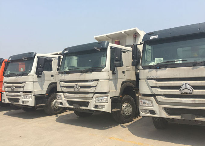Tipper Sino φορτηγά 6X4 10-25 CBM Howo απορρίψεων για τη μεταφορά δομικού υλικού