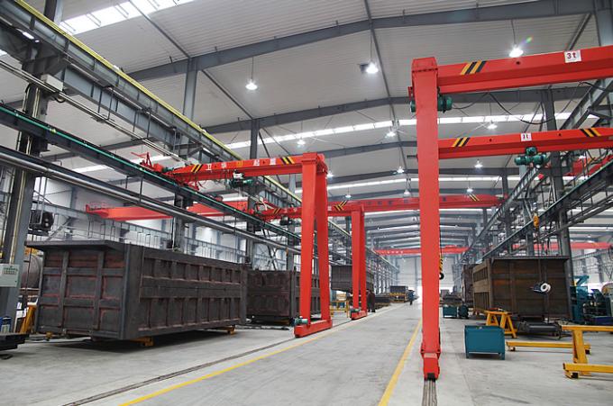 Φορτηγό 8X4 38000L ΔΕΞΑΜΕΝΏΝ ΠΕΤΡΕΛΑΊΟΥ SINOTRUK HOWO