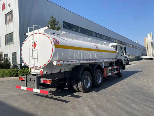 Drive φορτηγών βυτιοφόρων 6x4 20000L Sinotruk Howo 371hp LHD
