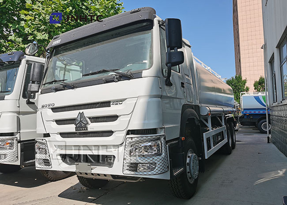 20m3 δεξαμενή νερού που ψεκάζει το φορτηγό Sinotruk Howo 6x4