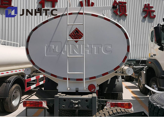 Φορτηγό 6x4 20000l δεξαμενών καυσίμων Howo Sinotruk 25000 λίτρα