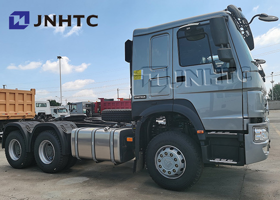 6x4 Sinotruk Howo πρωταρχικό - μετακινούμενος 25 επικεφαλής τόνοι φορτηγών 371HP ρυμουλκών