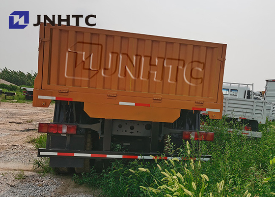 Πίσω φορτηγά 31tons Lhd Sinotruk 8x4 Hohan οριζόντια με τον ανυψωτικό άξονα