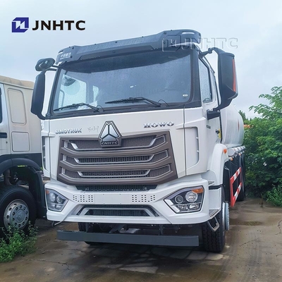 Φορτηγό βυτιοφόρων diesel παράδοσης καυσίμων SINOTRUK HOHAN 6X4 για την πώληση