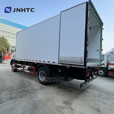 Νέο Lihgt ψυγείο φορτηγό Sinotruck 4X2 5 τόνους για ψύξη τροφίμων παράδοση χαμηλή τιμή