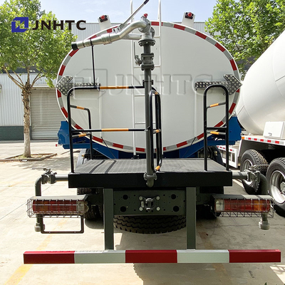 Νέο Sinotruk Howo Σπρέσκλινγκ Τανκ Τράκ 351 - 450hp 6x4 10 τροχούς από την Κίνα