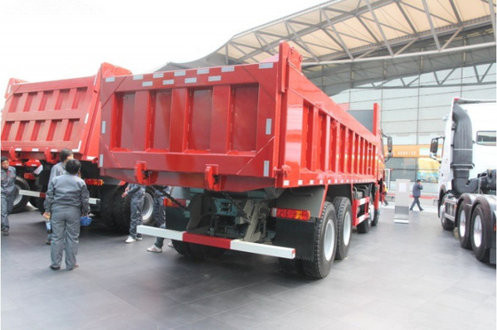8x4 25-30M3 12 φορτίο Capaicty Sinotruk Howo7 πρότυπο 371hp φορτηγών απορρίψεων ροδών 50-60T