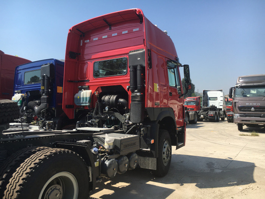 τρακτέρ Sinotruk Howo7 καμπινών 371hp HW79 πρωταρχικό - φορτηγό μετακινούμενων με 2 κοιμώμεούς