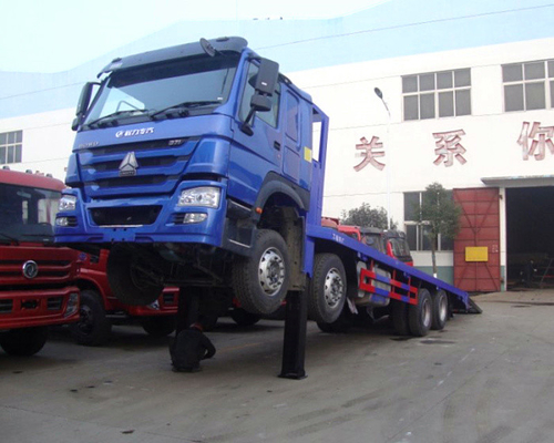 Το βαρύ φορτηγό φορτίου Sinotruk Howo7 6x4 40T με 20 πόδια κρεβατιών 10 κυλά 371hp