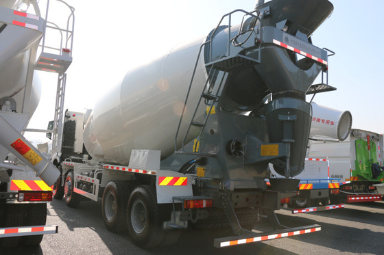 6x4 συγκεκριμένων αναμικτών φορτηγών diesel εμπορικά φορτηγά Sinotruk Howo7 καθήκοντος καυσίμων ελαφριά