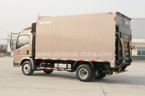 4x2 Euroii Howo 7000kg κατέψυξε το φορτηγό κιβωτίων με τη μηχανή Yunnei και τη ρόδα 6 τριγώνων