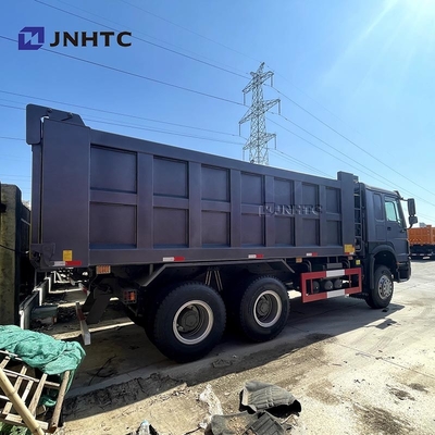 Χοου Ντάμπ Τρακ 6x4 ευρώ 2 10 τροχών Ντάμπ Τρακ 336hp 40 τόνων Χρησιμοποιημένο Σινοτρόκ Αριστερό/δεξιό σύστημα οδήγησης