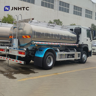 Sinotruk Howo Καυσίμων Τάνκερ 6 τροχών Αλουμινίου 10000 λίτρα με διανεμητήρα πετρελαίου Τάνκερ