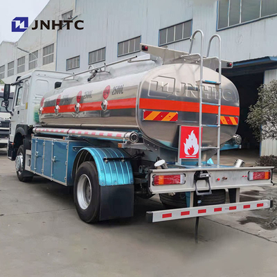 Sinotruk Howo Καυσίμων Τάνκερ 6 τροχών Αλουμινίου 10000 λίτρα με διανεμητήρα πετρελαίου Τάνκερ