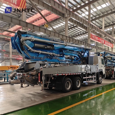 HOWO 6x4 Τάξι Τεθωρακισμένη αντλία 400HP 47m 400hp Τεθωρακισμένη αντλία