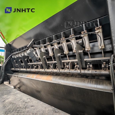 HOWO 8X4 350HP 12 τροχών φορτηγό απορριμμάτων υπόστεγο με συγχρονισμένο φορτηγό σφράγισης χαλίκι