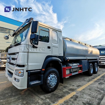 Τεχνουργήματα πετρελαίου Howo 6X4 340HP 30000 λίτρα Μεταφορά καυσίμων Τεχνουργήματα καυσίμων