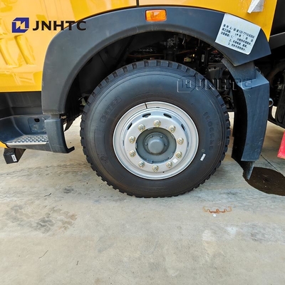 Howo TX Road Salt Spreader Μηχανή τήξης χιονιού 6X4 350HP Κατάλληλο φορτηγό σκούπισης χιονιού