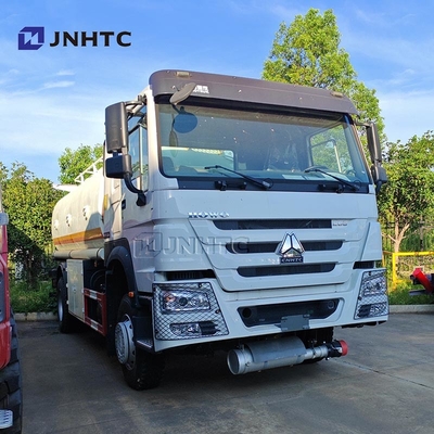Τεχνουργήματα πετρελαϊκών δεξαμενών Howo 4X2 266HP 30000 λίτρα Μεταφορά καυσίμων Τεχνουργήματα δεξαμενών καυσίμων