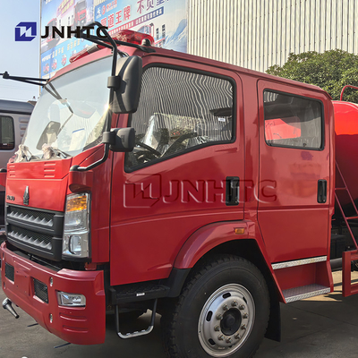 Κατασκευαστής HOWO 4x2 5000L Υδροφόρο Πυροσβεστικό Φορτηγό Πυροσβεστικό Φορτηγό Εξοπλισμός Πυροσβεστικού Οχήματος