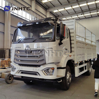 Sinotruk Howo Nx Φράχτης φορτηγό 8 τόνων με πλήρη ρυμουλκούμενο φορτίου