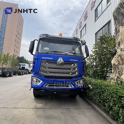 Νέο HOWO NX 8*4 Αυτοματοποιημένο φορτηγό αναμειγνύματος σκυροδέματος με πίσω εκφόρτωση βαρύ φορτηγό