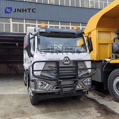 SINOTRUCK HOHAN N7 380hp 8x4 Diesel Χειροκίνητο Κιβώτιο Ταχυτήτων Euro 2 Ανατρεπόμενο Φορτηγό
