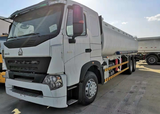 ικανότητα ροδών 21cbm φορτηγών SINOTRUK HOWO A7 10 δεξαμενών καυσίμων 371hp 6x4