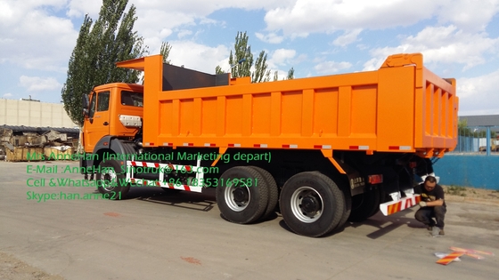 Το Beiben NG80 6x4 380hp πετά το βαρύ Tipper μπροστινό ανελκυστήρα χρώματος φορτηγών πορτοκαλή
