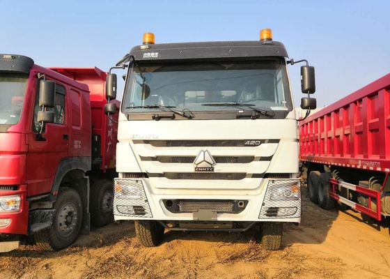 8x4 Drive φορτηγό απορρίψεων 40 τόνου βαρέων καθηκόντων Howo 12 ρόδα για το κυβικό άσπρο χρώμα φορτίου 30