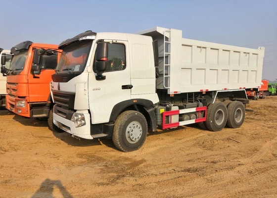 Άσπρο Tipper Howo 6x4 φορτηγό 3 αξόνων απορρίψεων τόνοι φόρτωσης φορτηγών βαρέων καθηκόντων 30