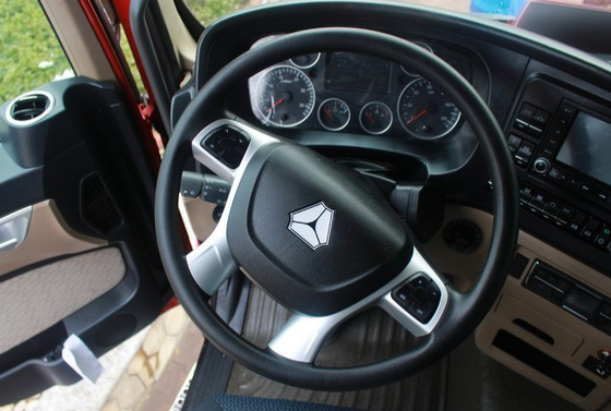 Sinotruk Howo 8x8 όλο το Drive ροδών πρωταρχικό - ικανότητα τόνου 20-60 φορτηγών 371hp μετακινούμενων
