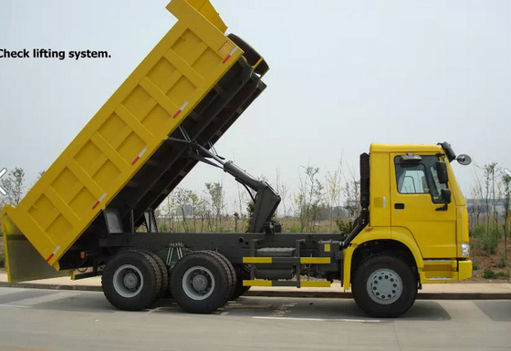 290/336HP ΕΥΡΩ ΙΙ φορτηγό απορρίψεων Sinotruk Howo 6x4 8-20T στο σκληρό περιβάλλον