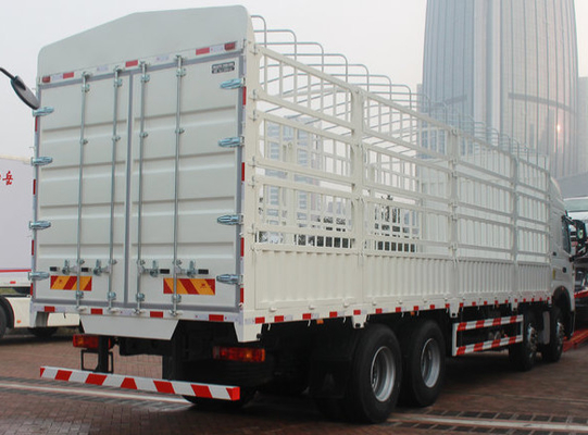 Φορτηγό 8X4 371hp παράδοσης φορτίου ZZ1317M4661V SINOTRUK HOWO για το σκληρό περιβάλλον