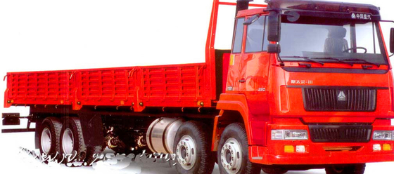 Πράσινο κόκκινο και μπλε χρώμα φορτηγών 8X4 φορτίου ZZ1316M4669V SINOTRUK STEYR βαρέων καθηκόντων