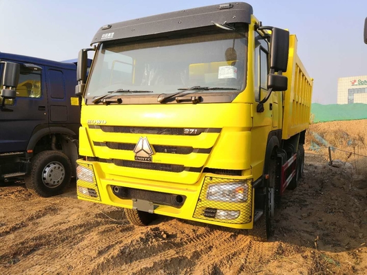 Κίτρινο χρώμα 10 Tipper φορτηγών απορρίψεων ροδών μεγάλο SINOTRUK HOWO 371HP 6X4 φορτηγό