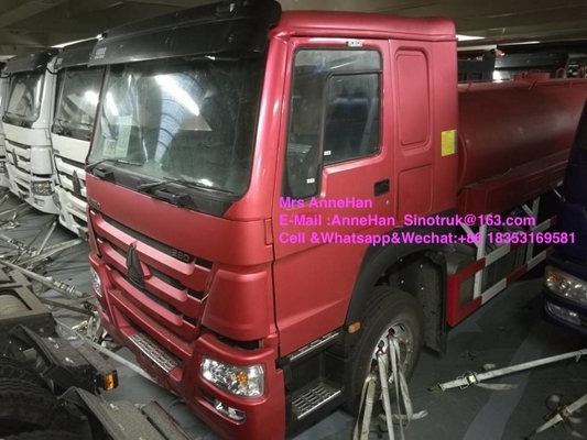 Φορτηγό αριστερό Drive 6X4 δεξαμενών υψηλού νερού Sinotruk Howo7 4000 γαλονιού
