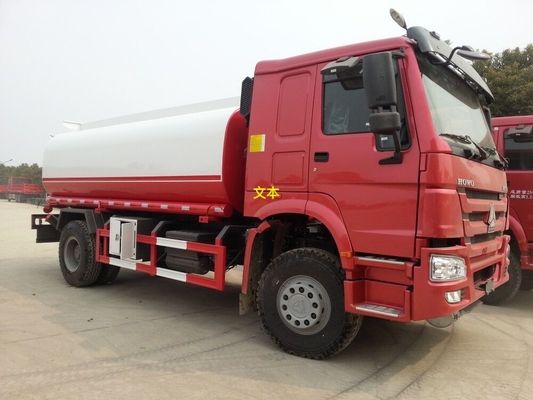 Ευρο- 140HP δεξαμενών ελαφριάς βενζίνης Sinotruk Howo7 ρυμουλκό δεξαμενών καυσίμων φορτηγών 5-6 CBM 4X2 LHD