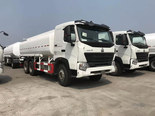 21000 Sinotruk Howo A7 6x4 λίτρα φορτηγών Lhd δεξαμενών καυσίμων πάχος δεξαμενών 4 χιλ.