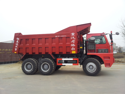 6x4 70 του άνθρακα Tipper Sinotruck Howo φορτηγών απορρίψεων βαρέων καθηκόντων φορτηγά