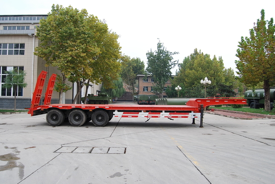 3 βαρέων καθηκόντων ημι ρυμουλκά Lowbed αξόνων με 2 πόδια, επίπεδης βάσης ημι ρυμουλκό