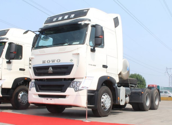 Άσπρο SINOTRUK 371HP πρωταρχικό - φορτηγό 10 μετακινούμενων επικεφαλής φορτηγό τρακτέρ Howo ελαστικών αυτοκινήτου