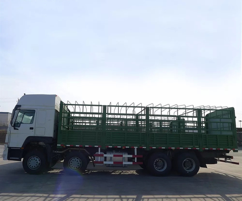 60 LHD χειρωνακτικών 8x4 Sinotruk Howo τόνοι φορτηγών φορτίου