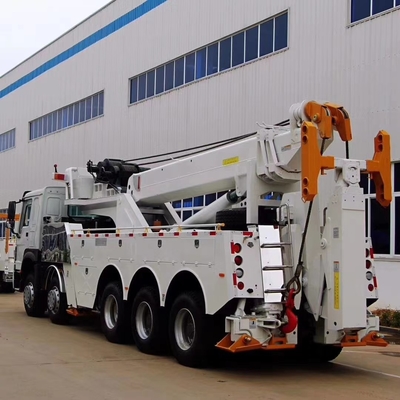 ISUZU 5 ελαφριών Wrecker τόνοι φορτηγών ρυμούλκησης για την οδική διάσωση πόλεων με τη χειρωνακτική αποδοτικότητα λειτουργίας κιβωτίων ταχυτήτων υψηλή