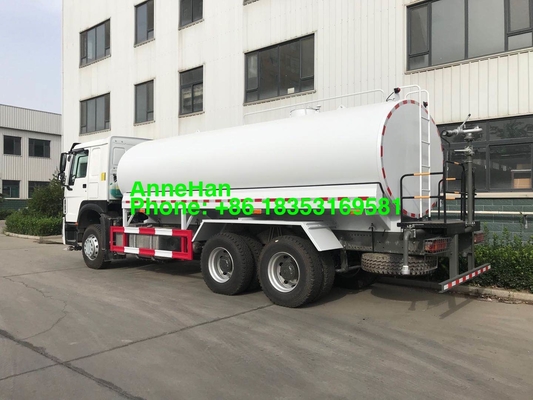 Sinotruk Howo 7 φορτηγό δεξαμενών νερού 20000L 6x4 με το σύστημα ψεκασμού