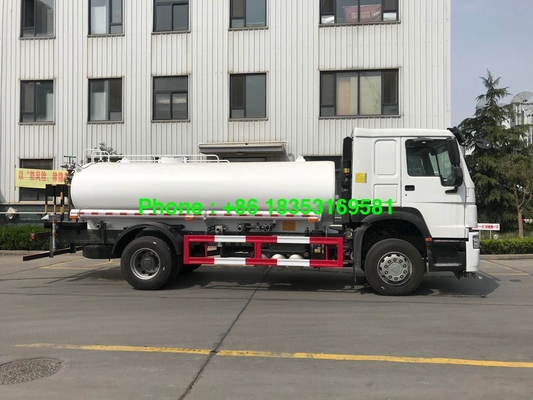 Φορτηγό ψεκασμού νερού 7CBM 12000L για την εφαρμοσμένη μηχανική τοπίων