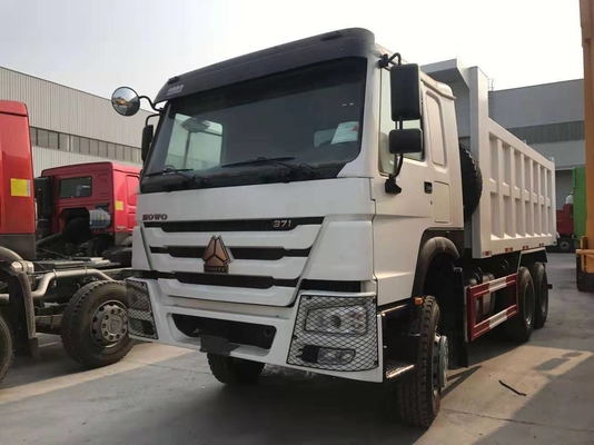 Φορτηγό απορρίψεων αξόνων SINOTRUK Howo 6x4 3 30 τόνοι που φορτώνουν το βαρέων καθηκόντων Tipper φορτηγών απορρίψεων φορτηγό