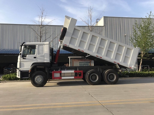 Φορτηγό απορρίψεων αξόνων SINOTRUK Howo 6x4 3 30 τόνοι που φορτώνουν το βαρέων καθηκόντων Tipper φορτηγών απορρίψεων φορτηγό