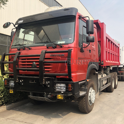 Tipper απορρίψεων 4 10 ροδών SINOTRUK HOWO φορτηγό Euro2 6x4