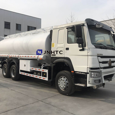 Ρυμουλκό Euro2 Euro3 25000L 6x4 βυτιοφόρων πετρελαίου καύσεως Sinotruk HOWO 371hp